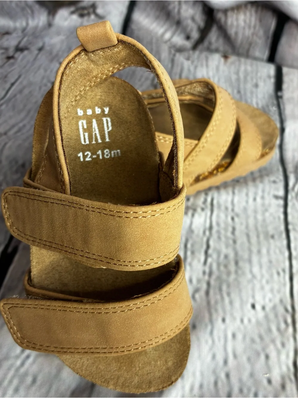 5/$20 Baby Gap Minimalist Tan Baby Cork Hook and‎ Loop Strap Sandals Size 12-18M